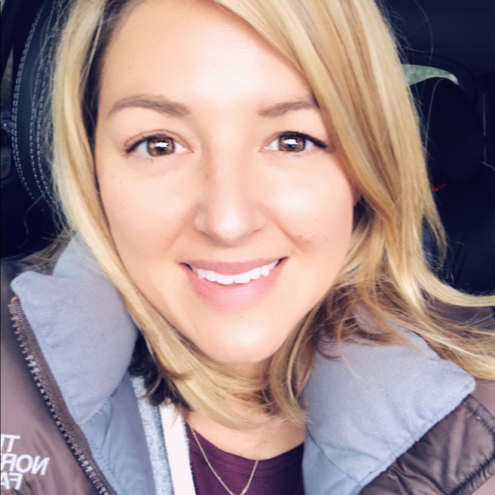Meet your Posher, Kelli